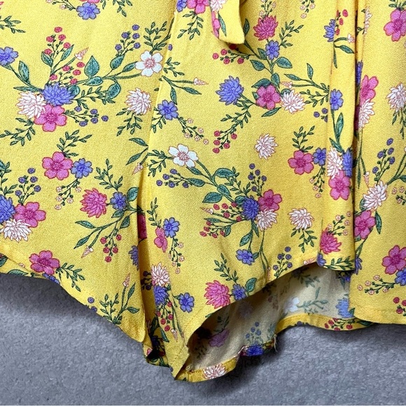 Lush Twist Tie Romper-Yellow Floral-Women’s S-Adjustable Spaghetti Straps-NEW - Picture 4 of 11